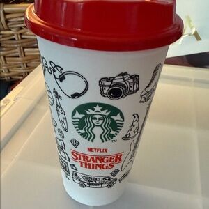STRANGER THINGS Starbucks COLLECTOR GRANDE Red Cup with Lid LATIN COLLECTION NEW